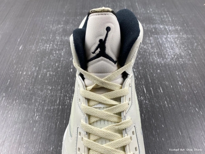 Kicked Out Shoe Store Sail Jordan Air FN7405-100 SE 5 0811